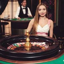 Tampilan antarmuka togel online lampiontoto di layar smartphone pengguna Indonesia